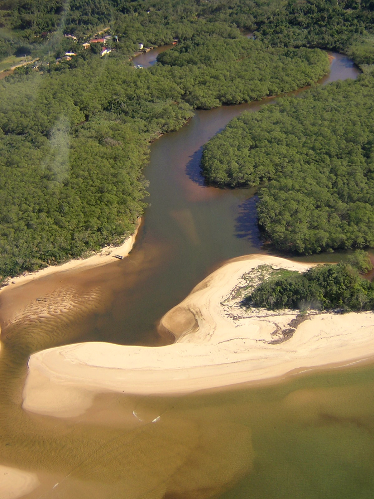 APA de Cairuçu apresenta revisão do plano de manejo