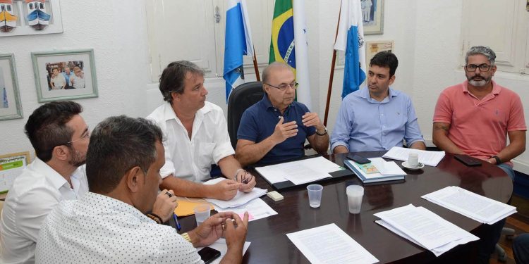 Prefeitos assinam pacto pela Costa Verde