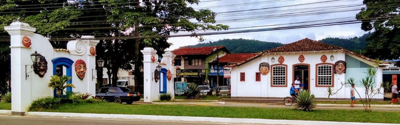 Decoração em homenagem ao feriado do Carnaval